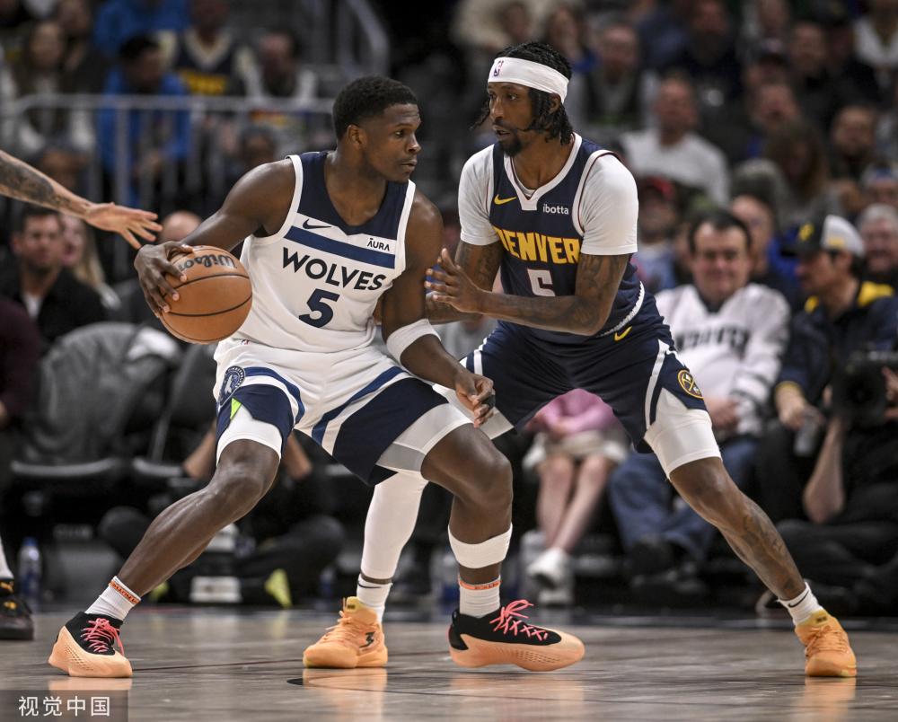 中遭遇了两 中遭遇了两