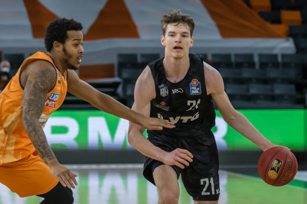 也为广大球 也为广大球