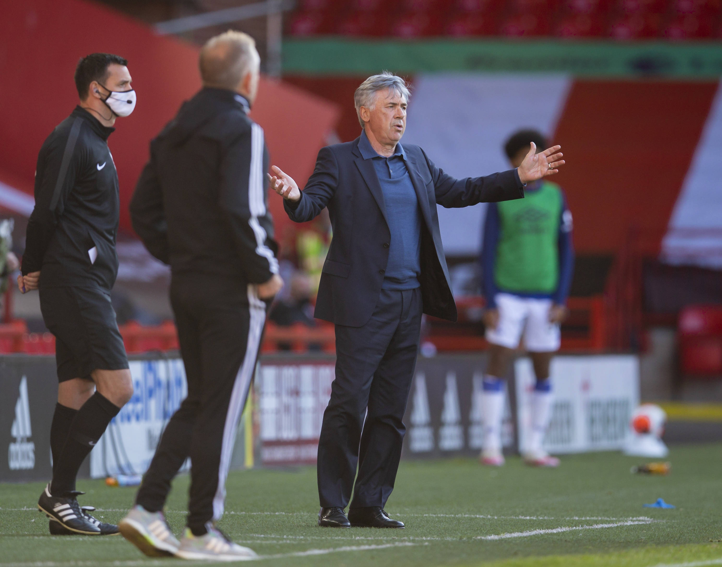 更让观众对 更让观众对