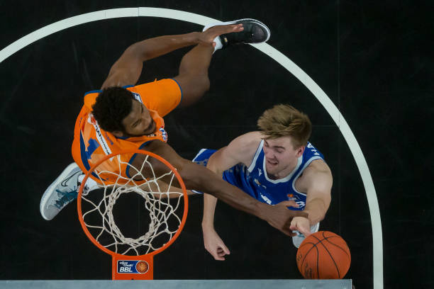 的重磅开场 的重磅开场