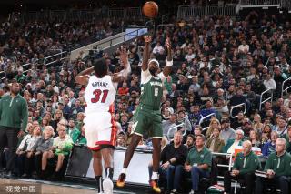 的出色发挥 的出色发挥